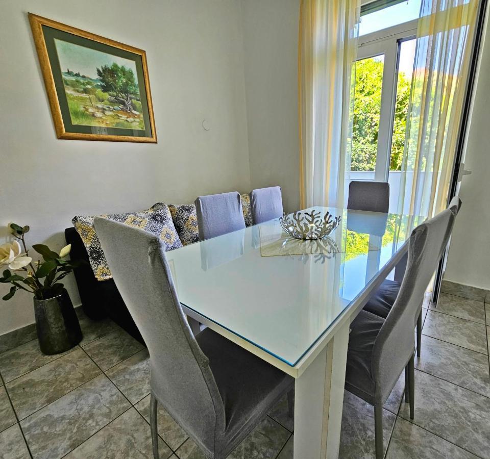 Apartment Nina Marie Split Buitenkant foto